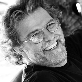 Robert R Sanders